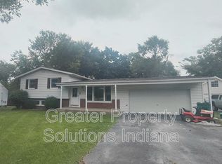8203 Rutledge St, Merrillville, IN 46410