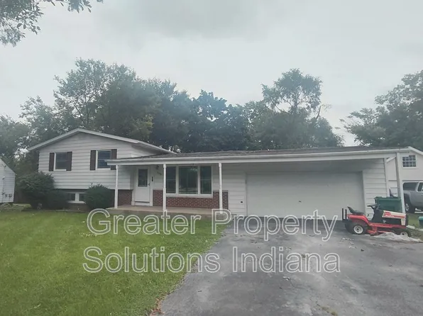 8203 Rutledge St, Merrillville, IN 46410