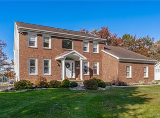 3136 Woodland Ct S, North Tonawanda, NY 14120