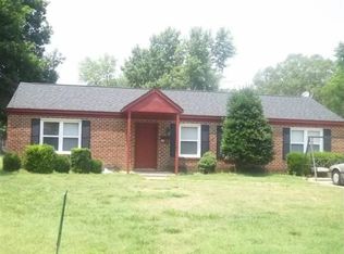 22 Carleton Rd, Newport News, VA 23603