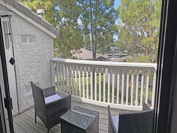 4th image of 14978 Avenida Venusto Unit 58