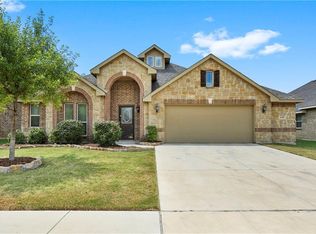 1640 Potomac Dr, Burleson, TX 76028