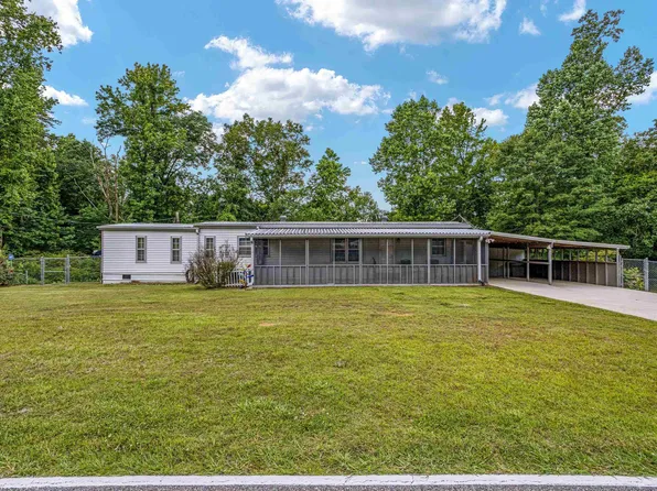 6582 Castle Heights Rd, Morris, AL 35116
