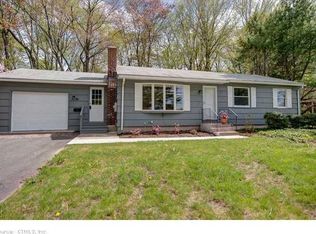 111 Beechwood Rd, West Hartford, CT 06107