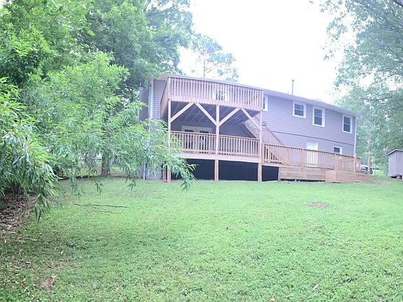 3rd image of 1505 Shelley Rd