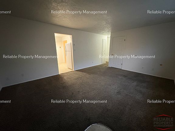 3rd image of 471 Hansen Ave #6