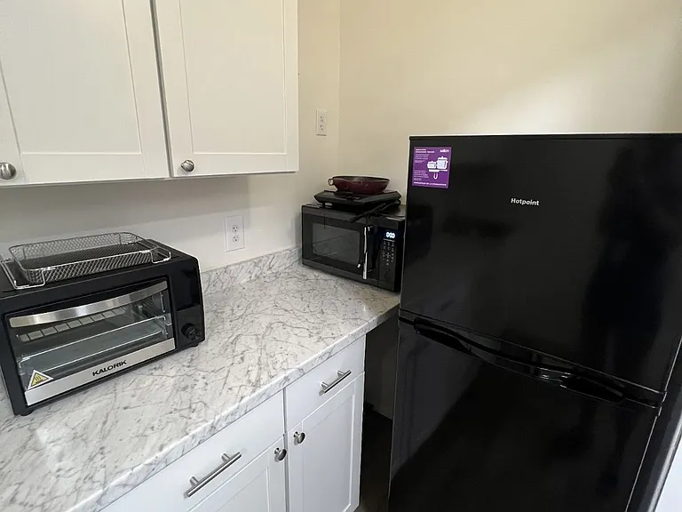 77 Delicado Dr #B — Photo 2