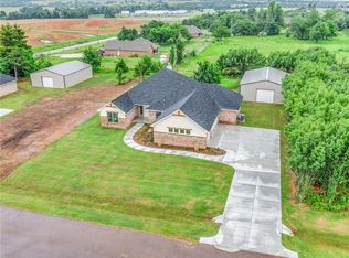 1693 Timber Trails Dr, Tuttle, OK 73089