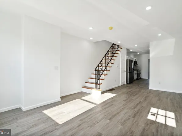 4626 James St, Philadelphia, PA 19137