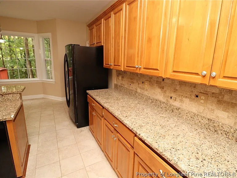 36 W Trafalgar Ct — Photo 13