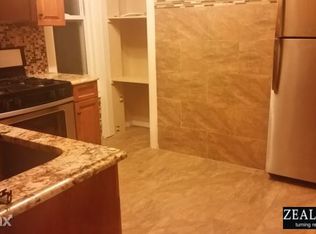 800 E 4th St, Brooklyn, NY 11218