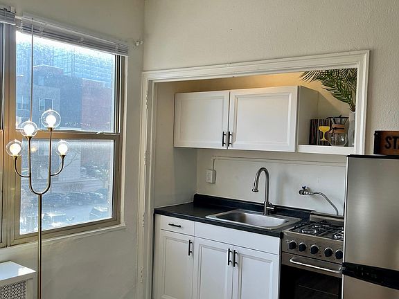 2nd image of 412 N Alabama St APT 112