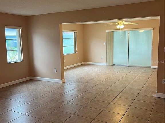 4th image of 6267 Green View Cir #106