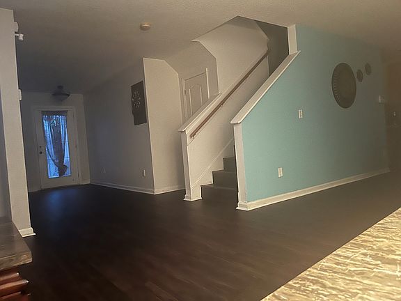 4th image of 7118 Beekman Lake Dr S