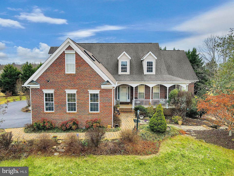 1st image of 19240 Clair Manor Dr