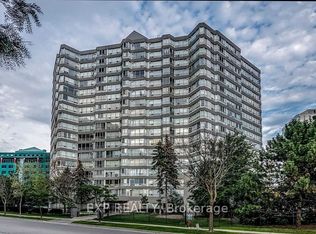 50 Kingsbridge Garden Cir #804, Mississauga, ON L5R 1Y2
