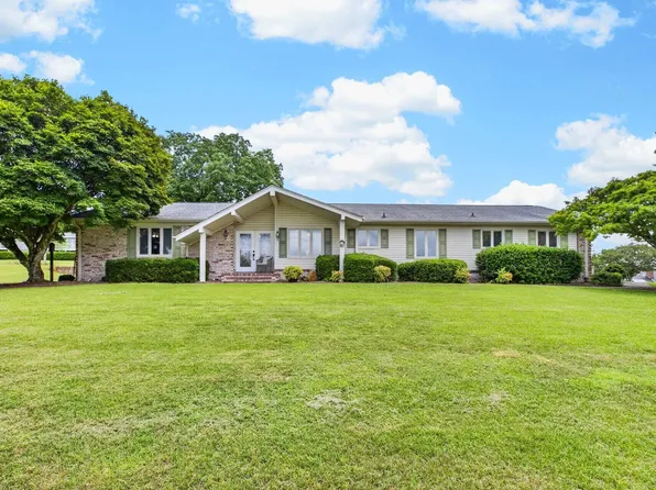 122 Mountain View Dr, Pickens, SC 29671