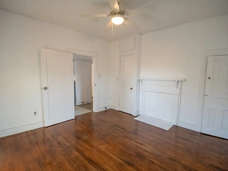 1120 Alexander St — Photo 8