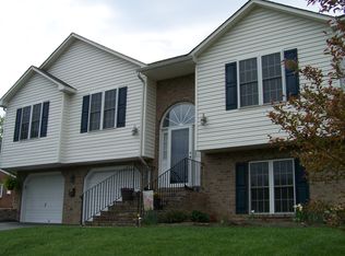 3346 Fleetwood Ave, Roanoke, VA 24015