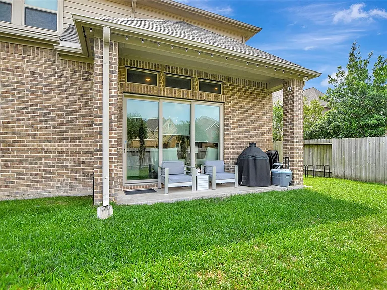 13219 Parkway Hills Dr — Photo 43