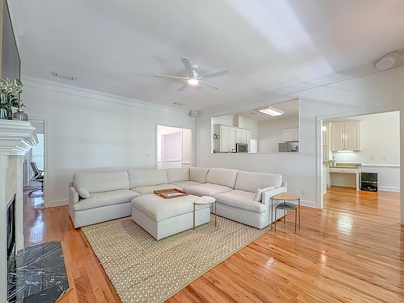 5th image of 2490 Elfinwing Ln