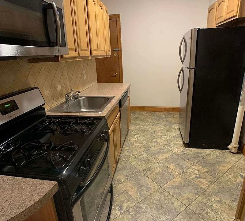 1st image of 676 Amsterdam Ave #2I