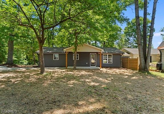 2nd image of 4209 Old Mountain Rd
