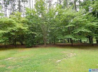 911 Skelton Ave, Gardendale, AL 35071
