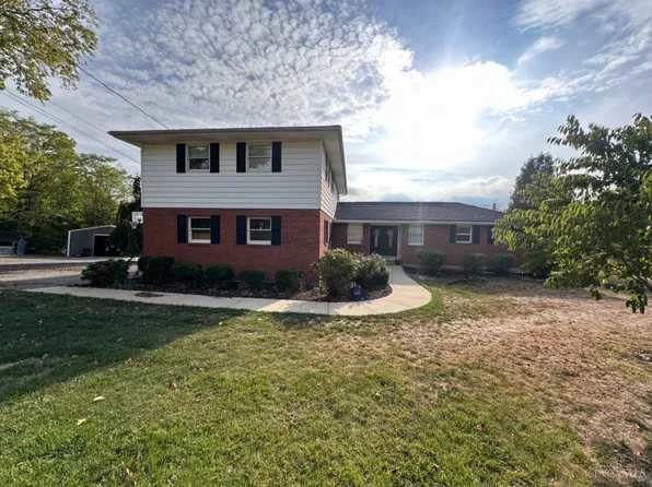 459 Vine St, Hillsboro, OH 45133