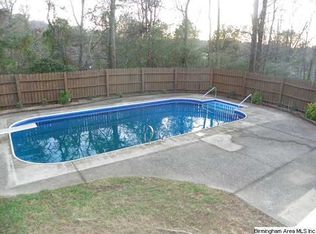 1721 Timbercrest Cir, Birmingham, AL 35235