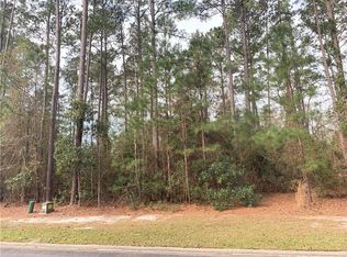 74 Eagle Crest Dr, Waverly, GA 31565