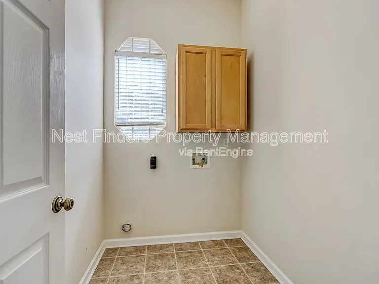 749 Grand Parke Dr — Photo 11