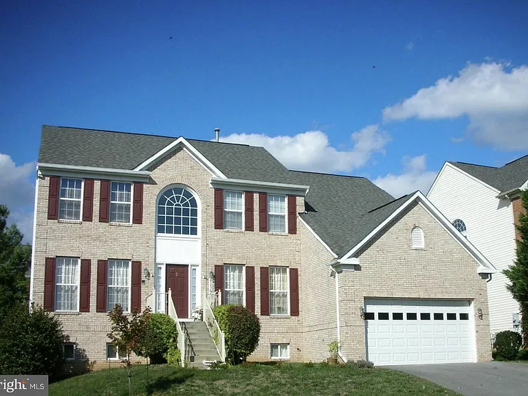 11403 Potomac Oaks Dr — Photo 1