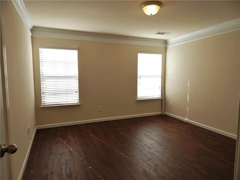 2199 Landing Walk Dr — Photo 33