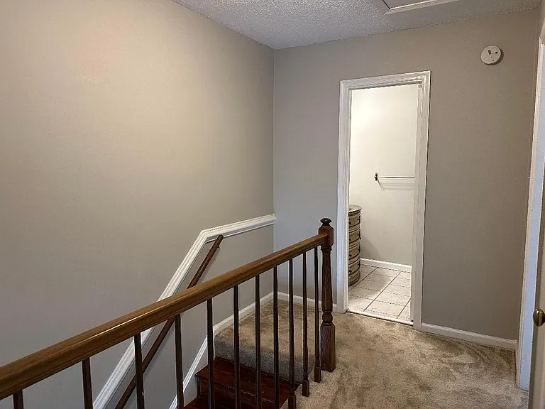 4054 Thomas Jefferson Dr — Photo 13