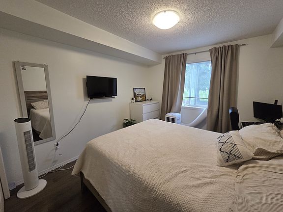 4th image of 13635 34th St NW #112