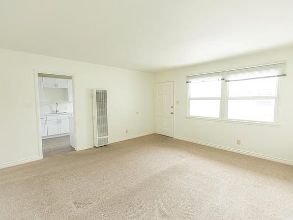 5th image of 271 Glendora Ave #6