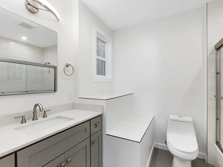 Upstairs bathroom