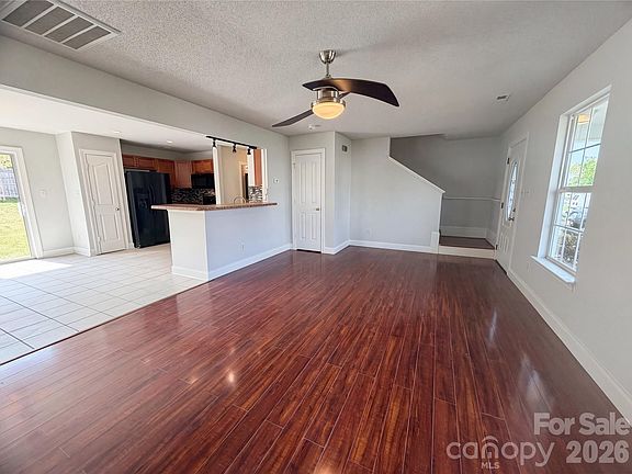 2nd image of 11319 Red Finch Ln