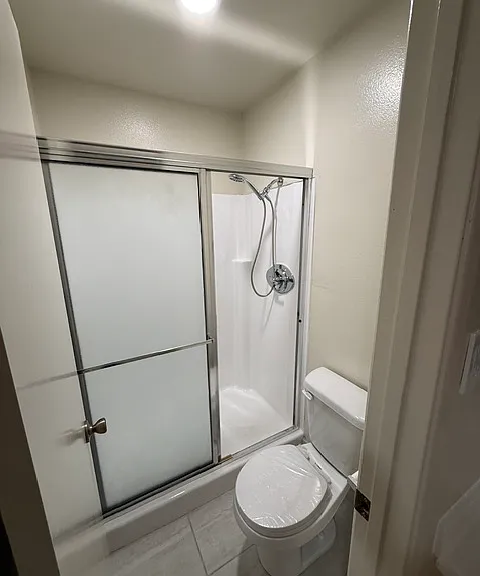 11619 Downey Ave #101 — Photo 13