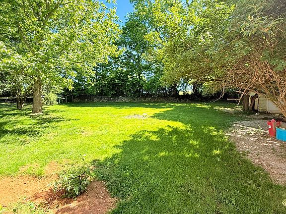 3rd image of 3047 Cane Ridge Rd