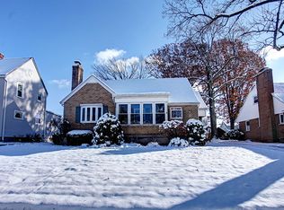 1824 Coventry Rd, Dayton, OH 45420