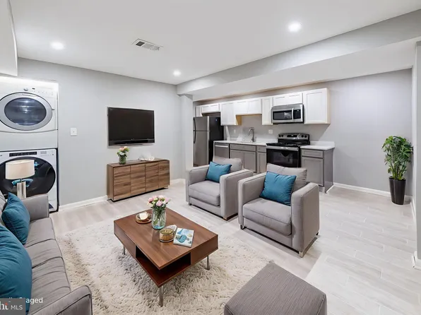 1235 Shepherd St NW #2, Washington, DC 20011
