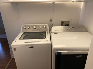 1617 Walker St, Alton, IL 62002