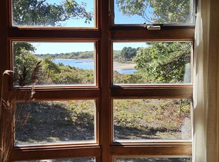 119 Old Thumb Point Rd, West Tisbury, MA 02575