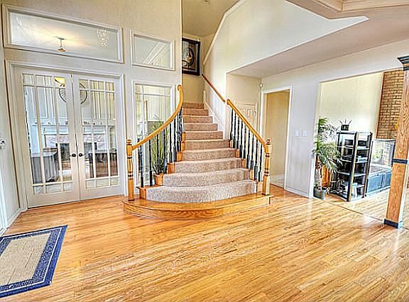 3rd image of 619 Lake Park Dr