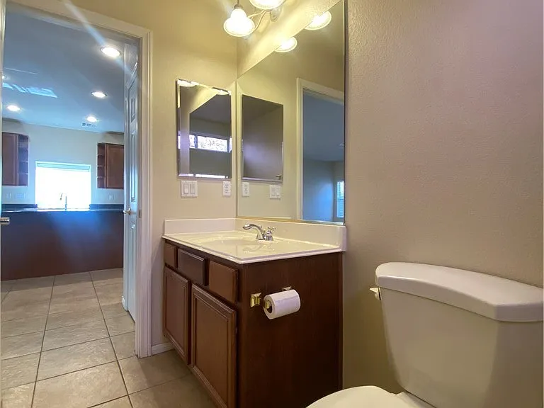 5980 Fidenza Ave — Photo 15