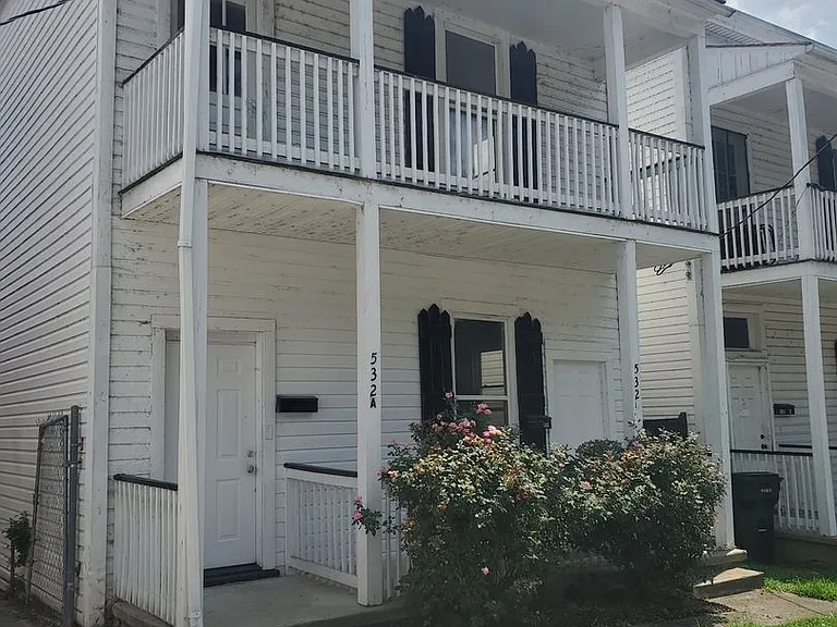 530 N Main St — Photo 1