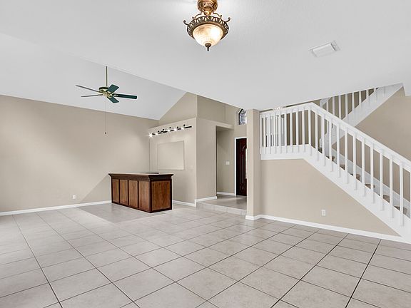 5th image of 3715 Torres Cir