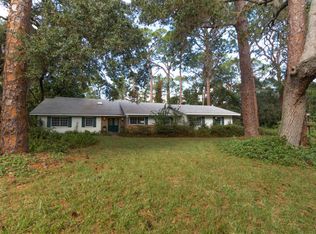 2335 Coconut Ln, Merritt Island, FL 32952
